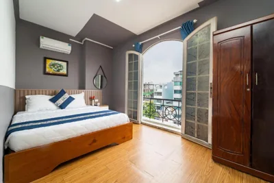 Camera Doppia Deluxe con balcone — MÊ KÔNG HOTEL - Hotel H79